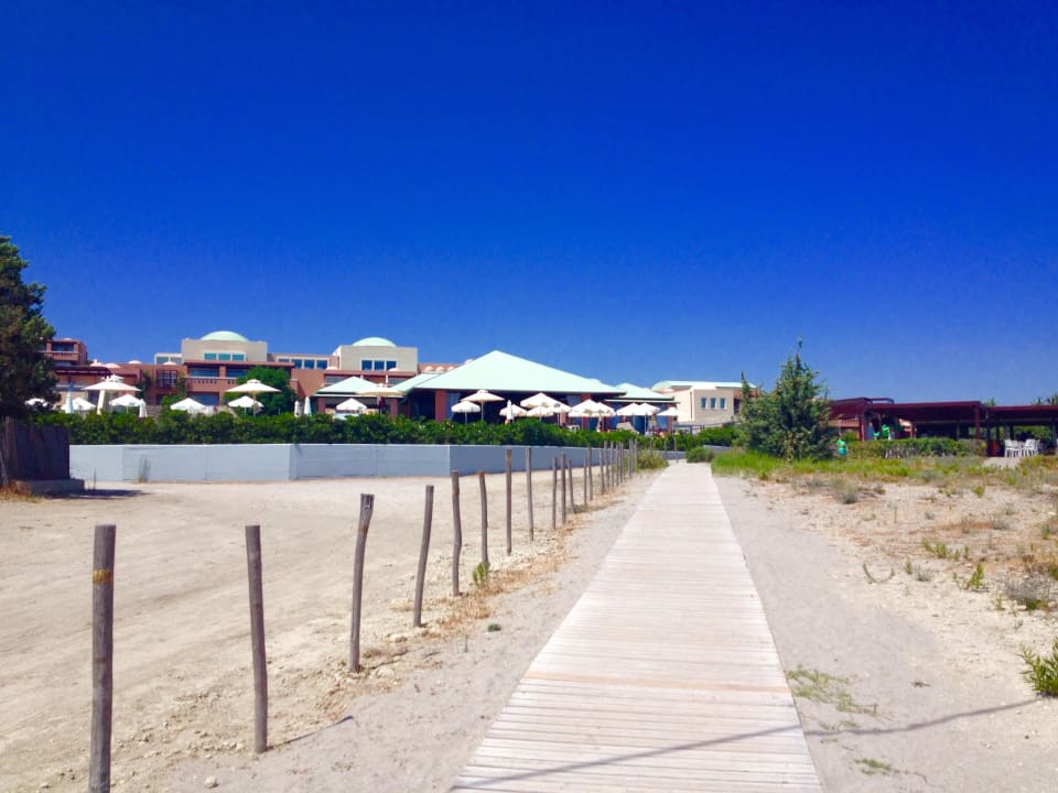 Aussicht aufs Hotel und Pool Atlantica Belvedere Resort