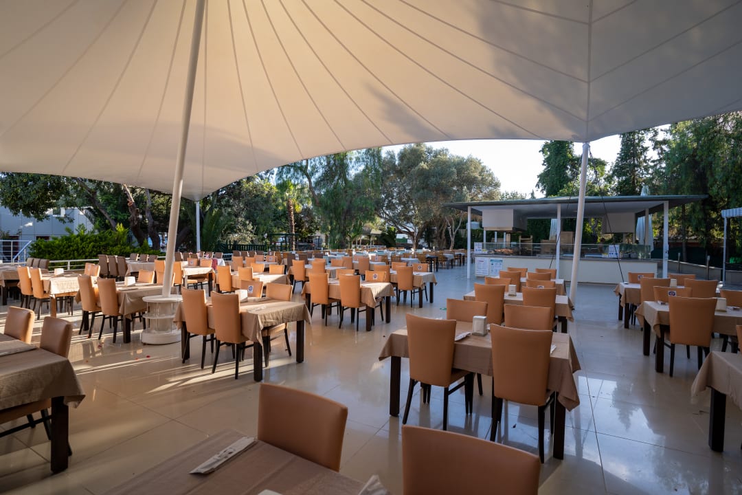 Gastro Latanya Park Resort