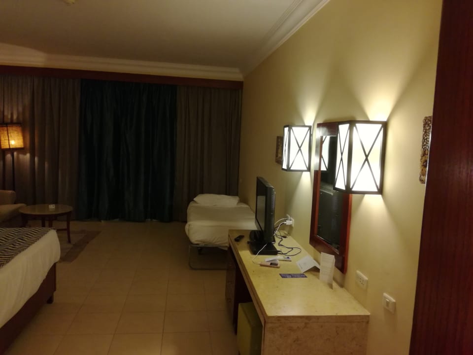 Jacuzzi-Zimmer Coral Sea Holiday Village