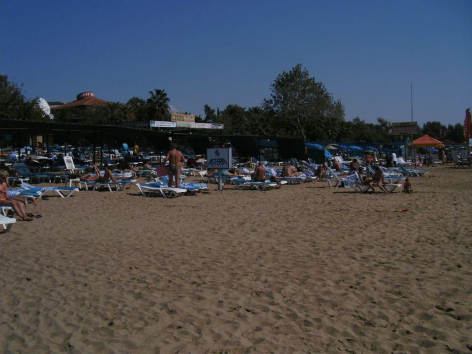 Strand einiger Nachbarhotels Arum Barut Collection