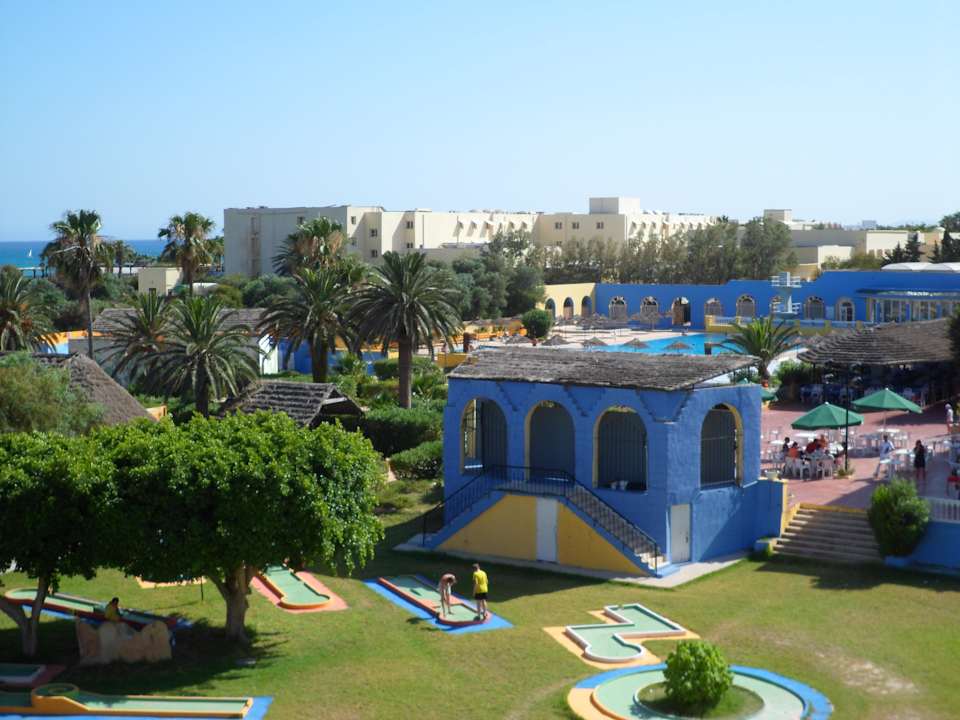 Ausblick vom Zimmer Richtung Ruhepool Hawai Beach Club