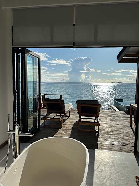 Zimmer Fushifaru Maldives