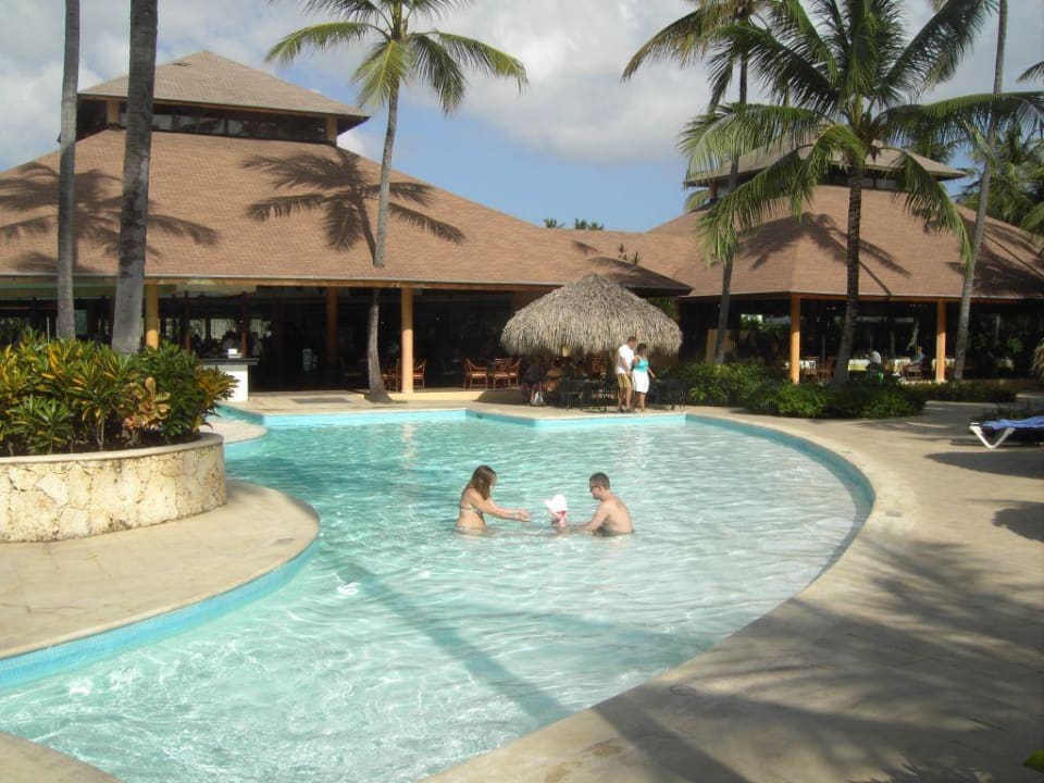 Pool Hotel Grand Palladium Palace Resort, Spa & Casino