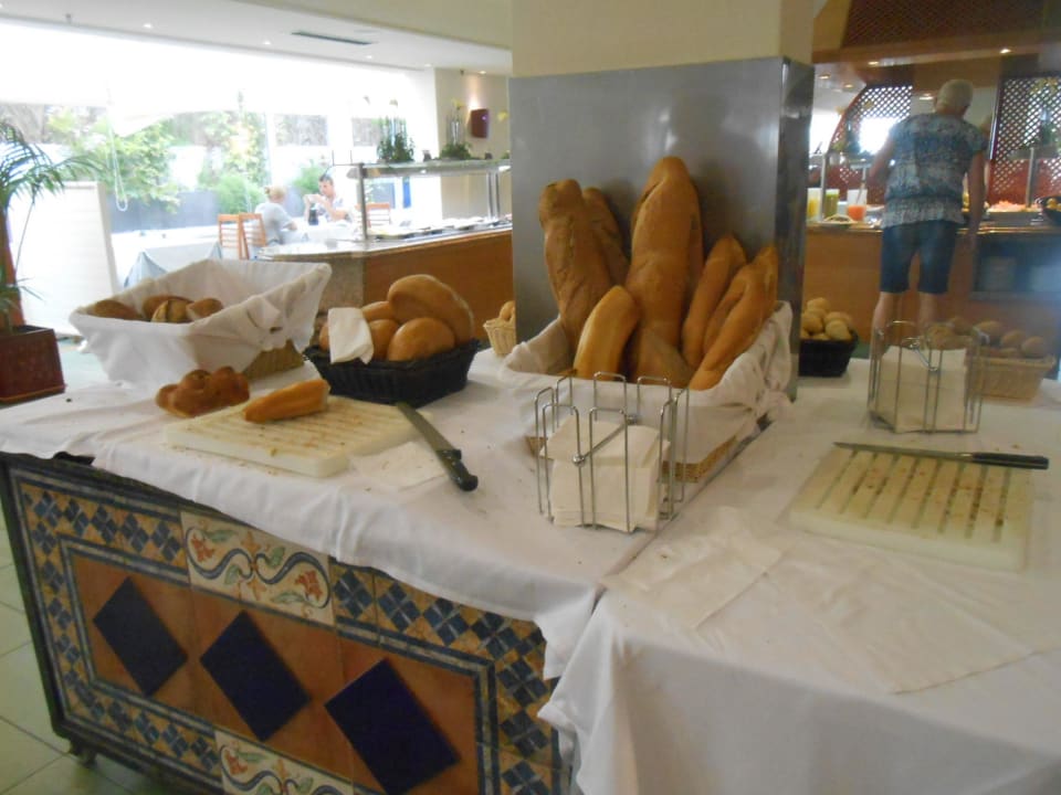 Frühstück allsun App.-Hotel Barlovento