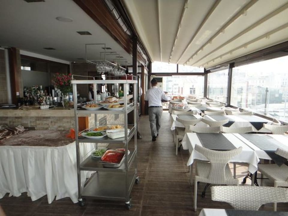 Dachrestaurant Istanbul Golden City Hotel