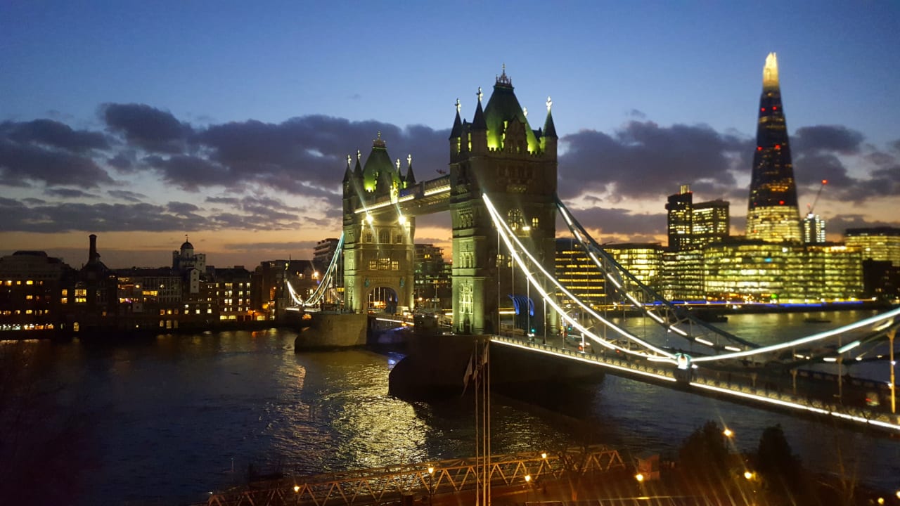 Ausblick The Tower - A Guoman Hotel