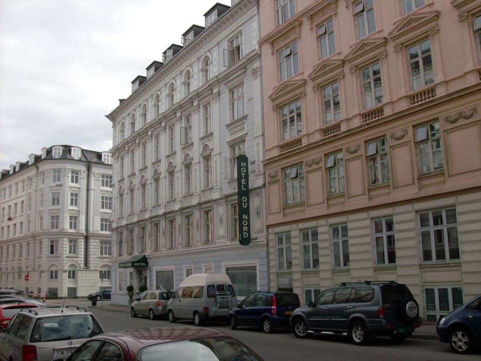 Das Hotel von Aussen Hotel du Nord