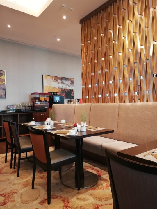 Gastro DoubleTree by Hilton Hotel & Conference Centre Warsaw