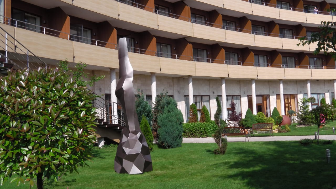 Kunst im Garten Grand Hotel Pomorie
