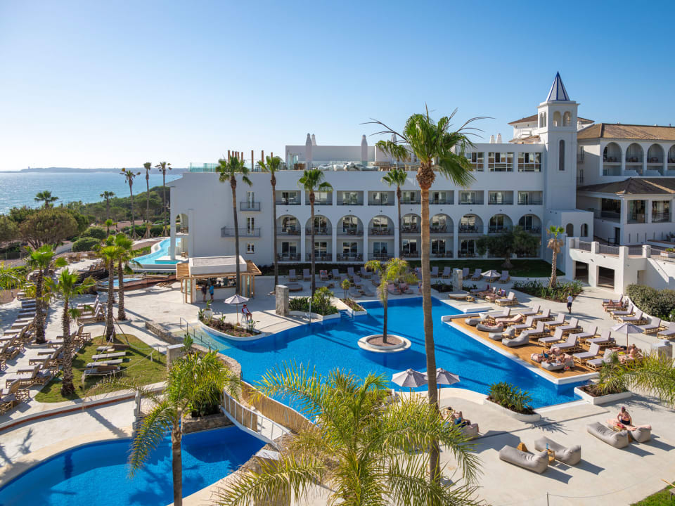 Pool DAIA Slow Beach Hotel Conil