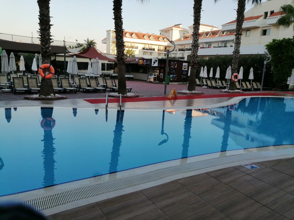 Pool Hane Family Resort