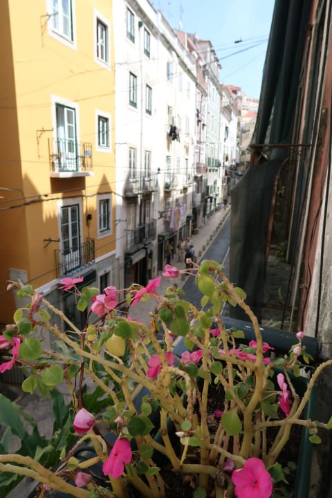 Außenansicht Martim Moniz 28 Guest House