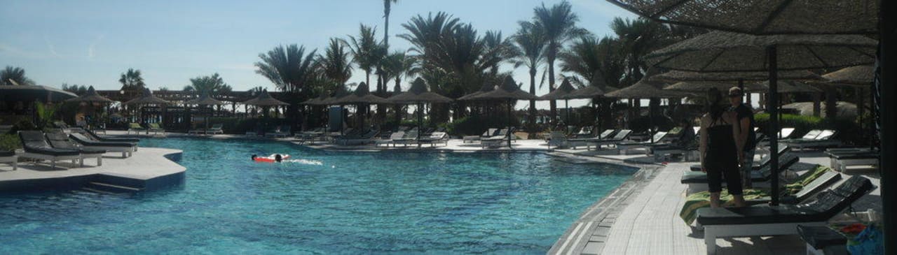 Pool im Panoramablick Giftun Azur Resort