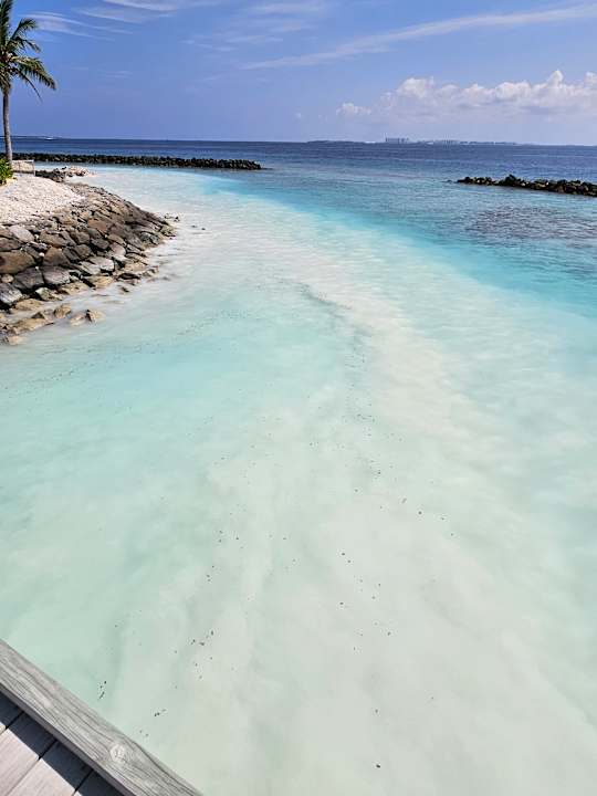 Pool OBLU XPErience Ailafushi