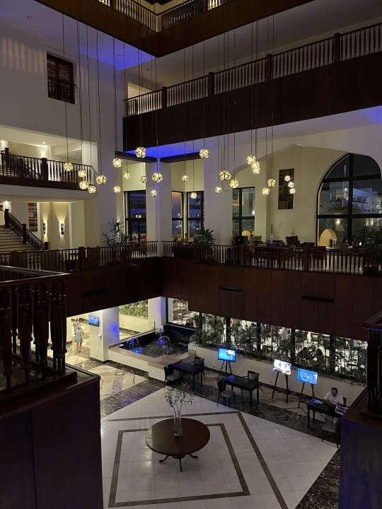 Lobby Steigenberger Aqua Magic