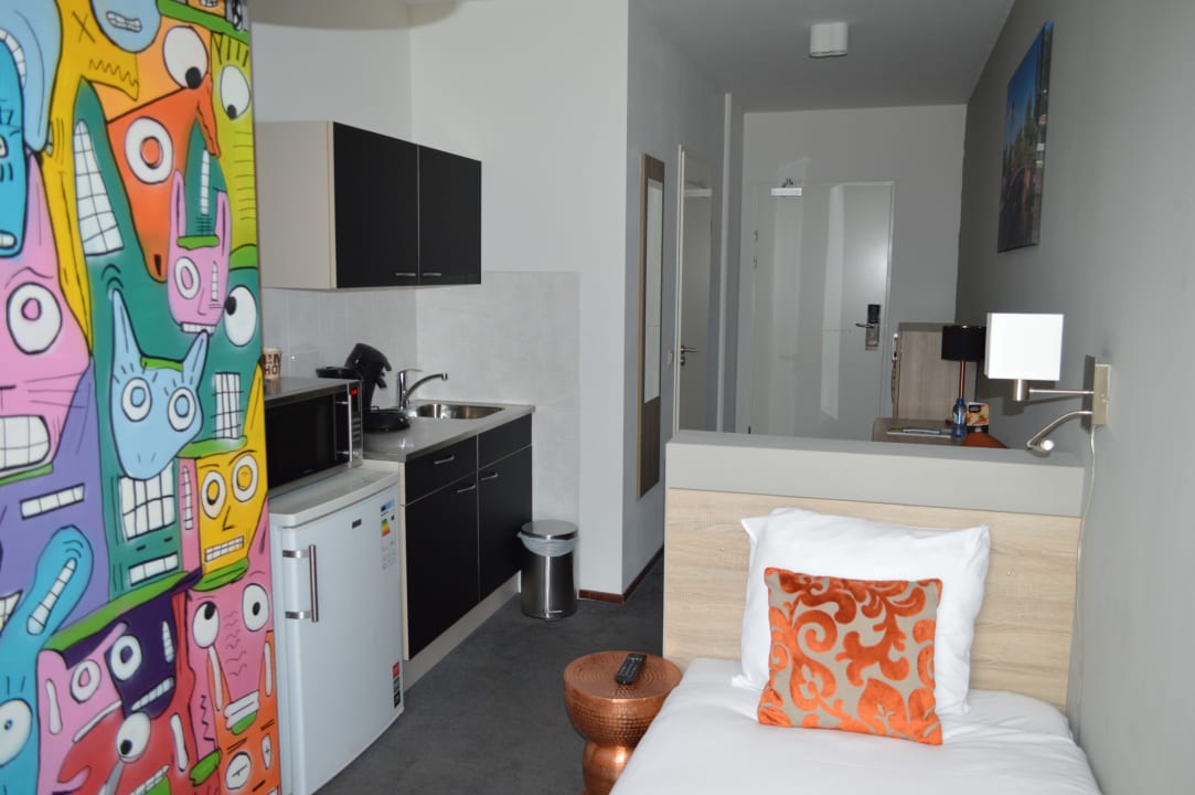 Zimmer Amsterdam Teleport Hotel