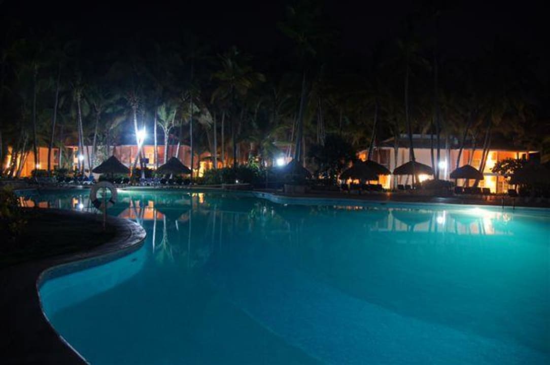 Pool Hotel Grand Palladium Palace Resort, Spa & Casino