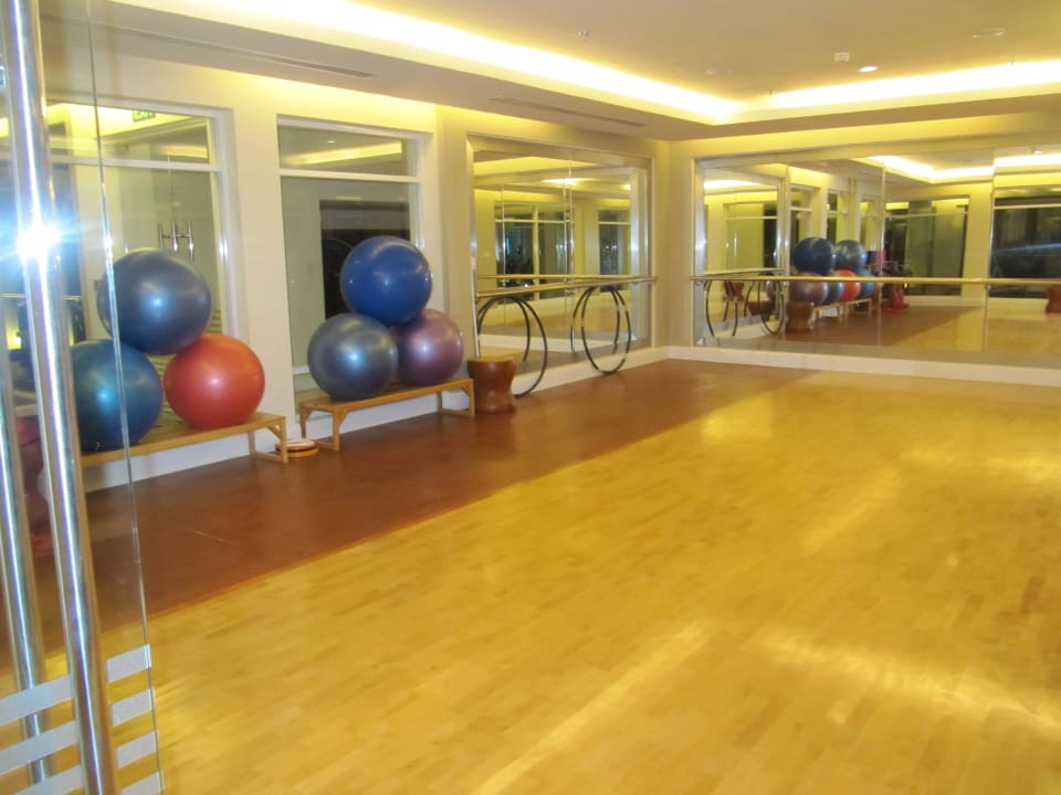 Fitnessraum JW Marriott Khao Lak Resort & Spa