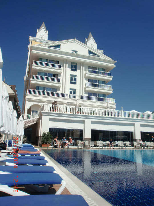 Dream World vom Pool aus Dream World Resort & Spa