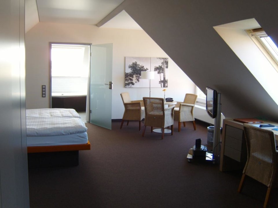 Bild 1 zum Dreierzimmer. Hotel Windschur