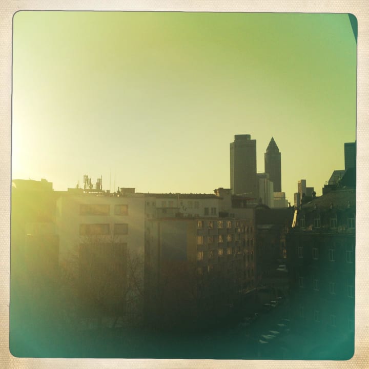 Ausblick vom Zimmer (Businessflügel) Le Méridien Frankfurt