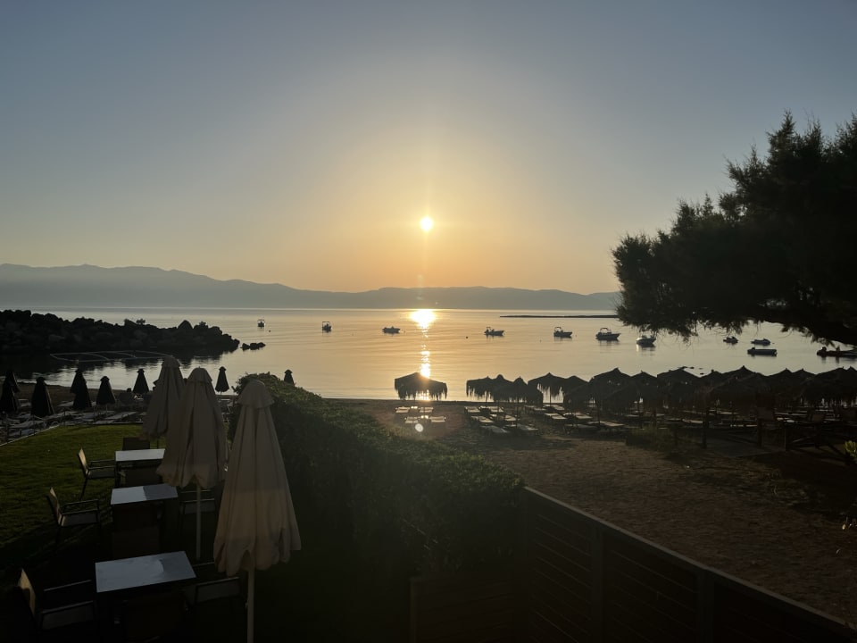 Strand Hotel Molos Bay