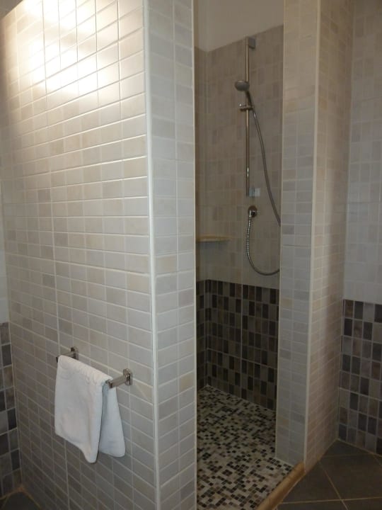 Dusche Hotel Gorgonia Beach Resort