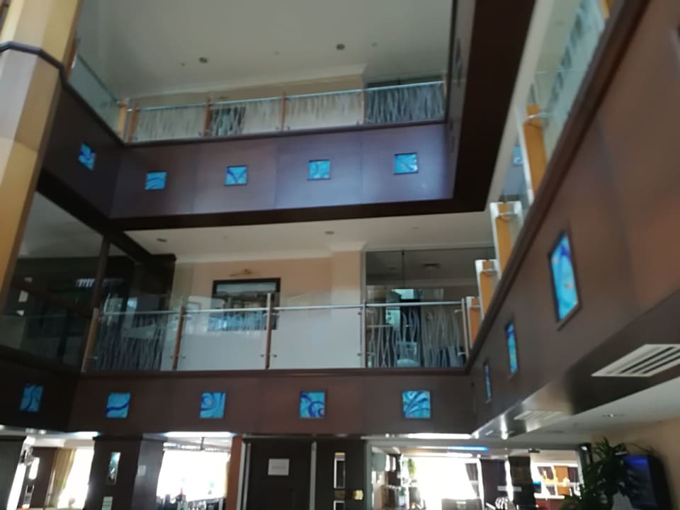 Lobby Latanya Park Resort