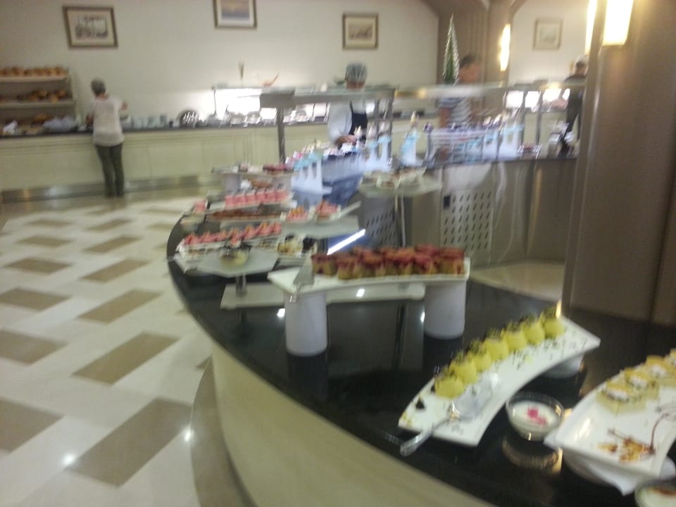 Kleiner Buffetausschnitt Sherwood Exclusive Kemer