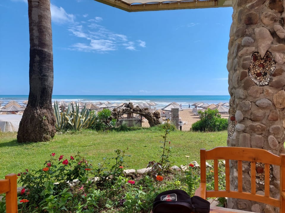 Strand Hotel Defne Garden