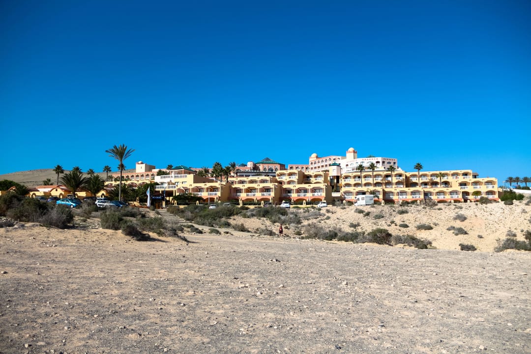 Hotel vom Strand aus H10 Playa Esmeralda - Adults only