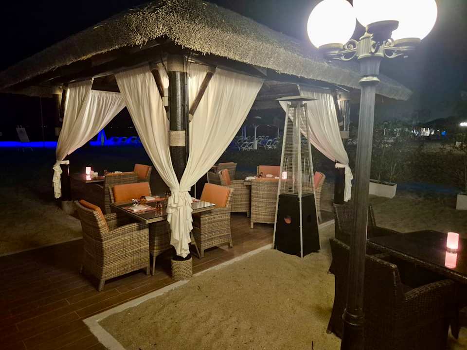 Gastro Fujairah Rotana Resort & Spa