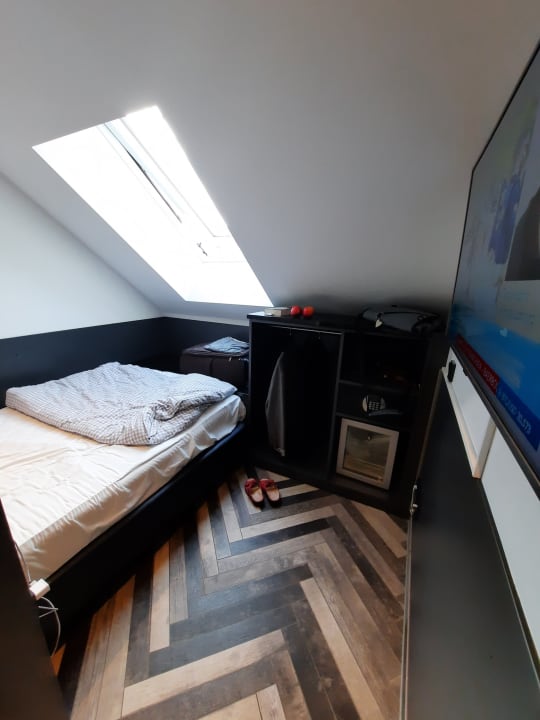 Zimmer Munich Deluxe Hotel