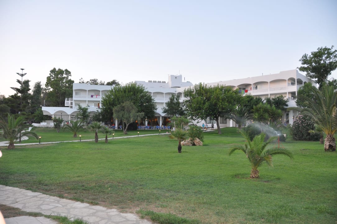 Ogród Domes Aulūs Zante, Autograph Collection