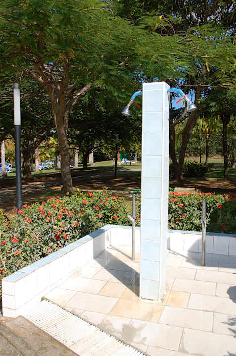 Süßwasserdusche am Pool Blau varadero - Adults only