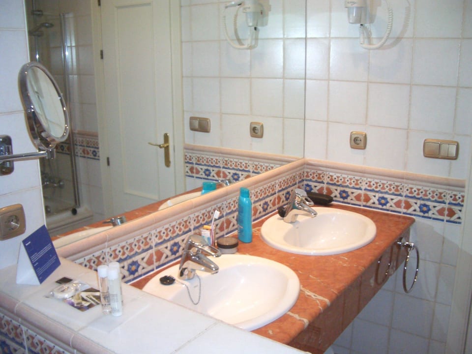 Badezimmer sehr geräumig Barceló Corralejo Bay - Adults only