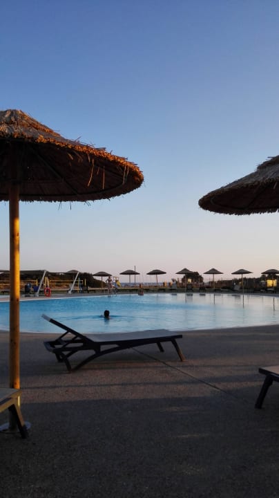 Seaside pool Atlantica Plimmiri