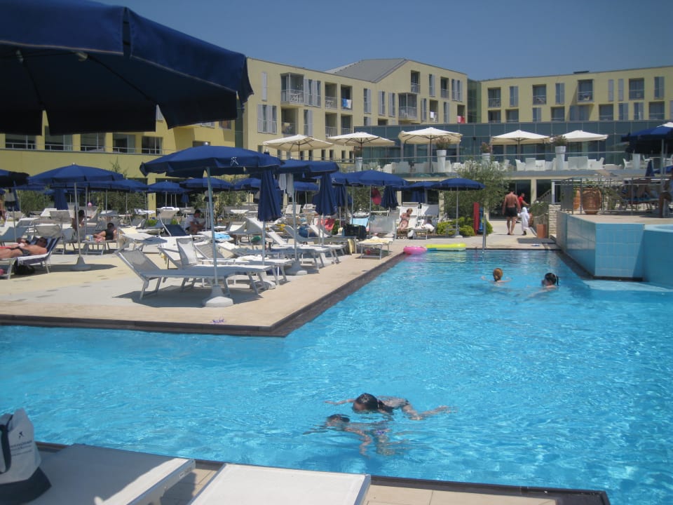 Pool Falkensteiner Family Hotel Diadora