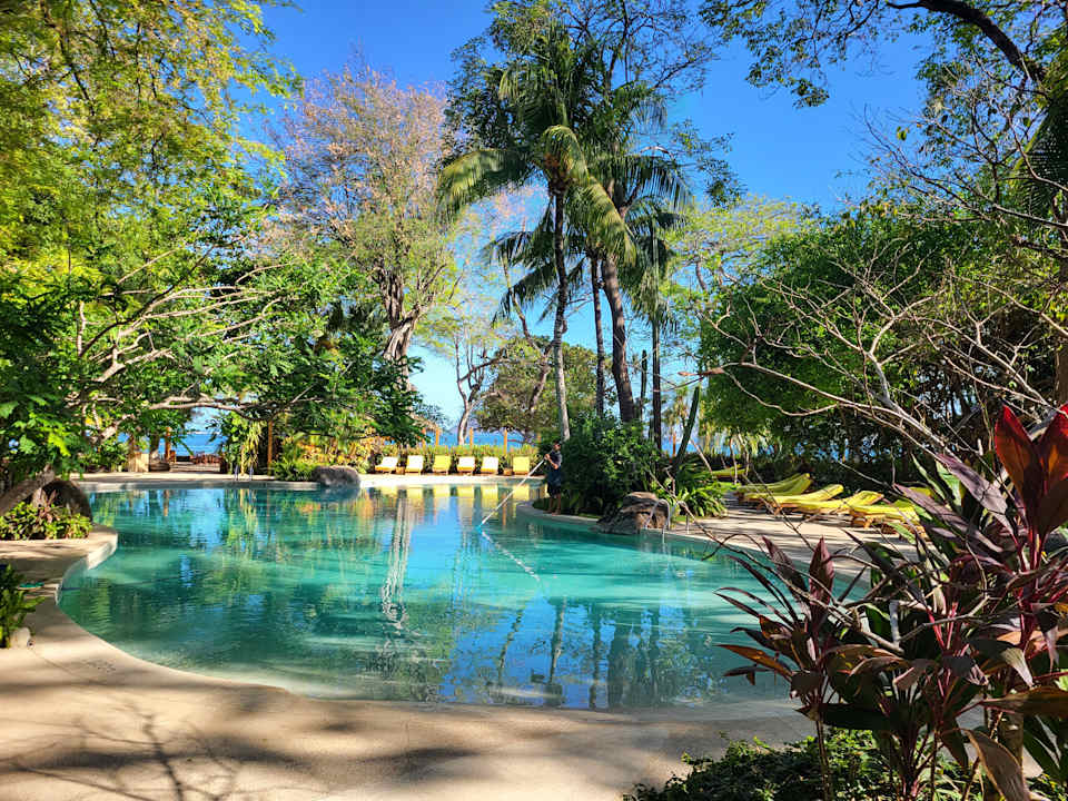 Pool Capitán Suizo Beachfront Boutique Hotel