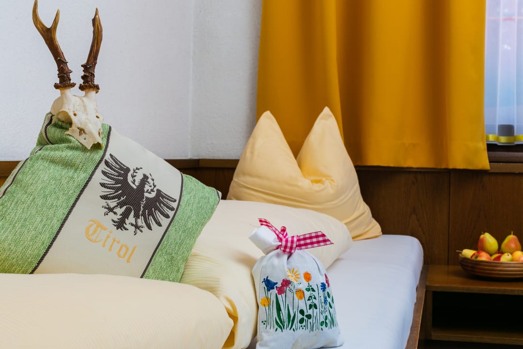 Zimmer Traditionsgasthof Weißbacher