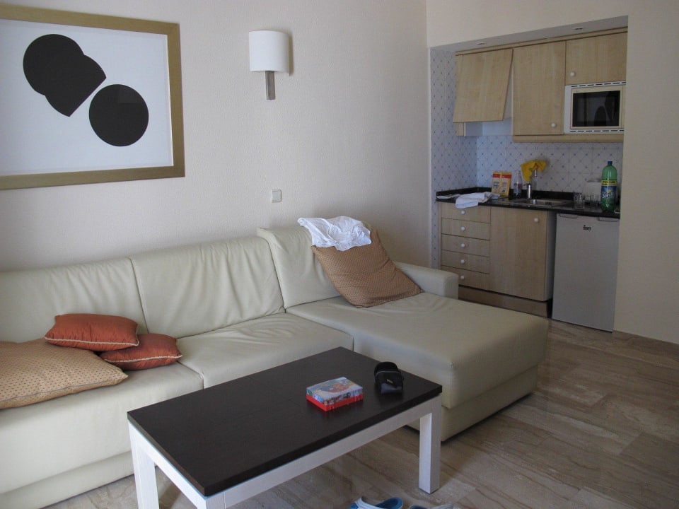 Wohnzimmer/ Küche Grupotel Los Príncipes Apartments & Spa