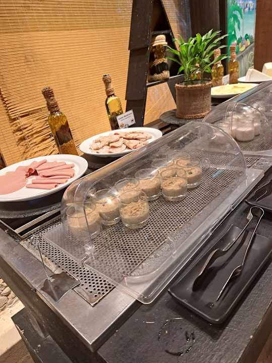 Gastro Kuredu Island Resort & Spa