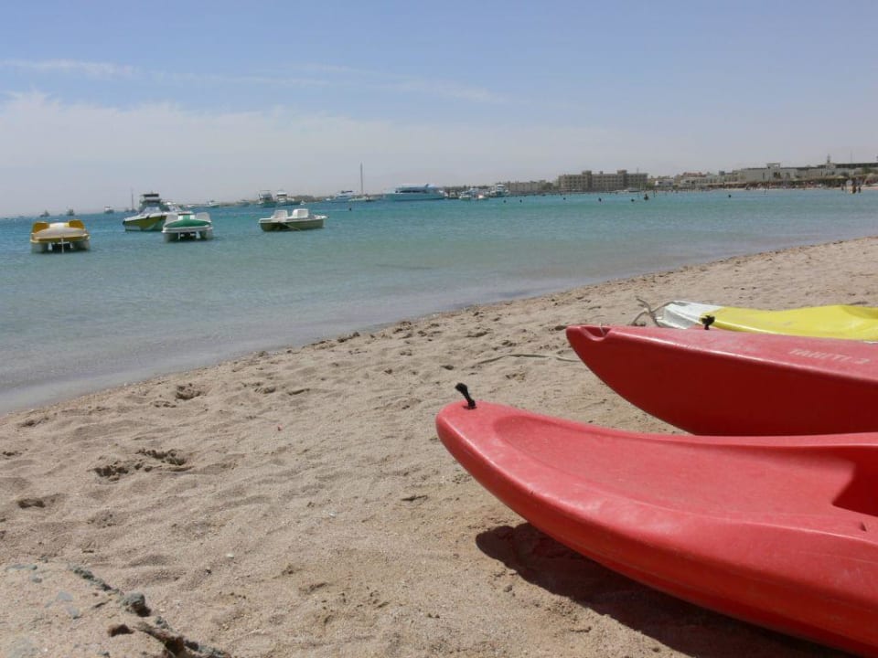 Kanus, Tretboote und Jachten Giftun Azur Resort