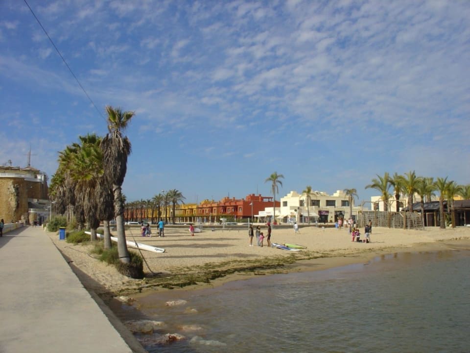Strand direkt am Hotel NH Marina Portimão Resort