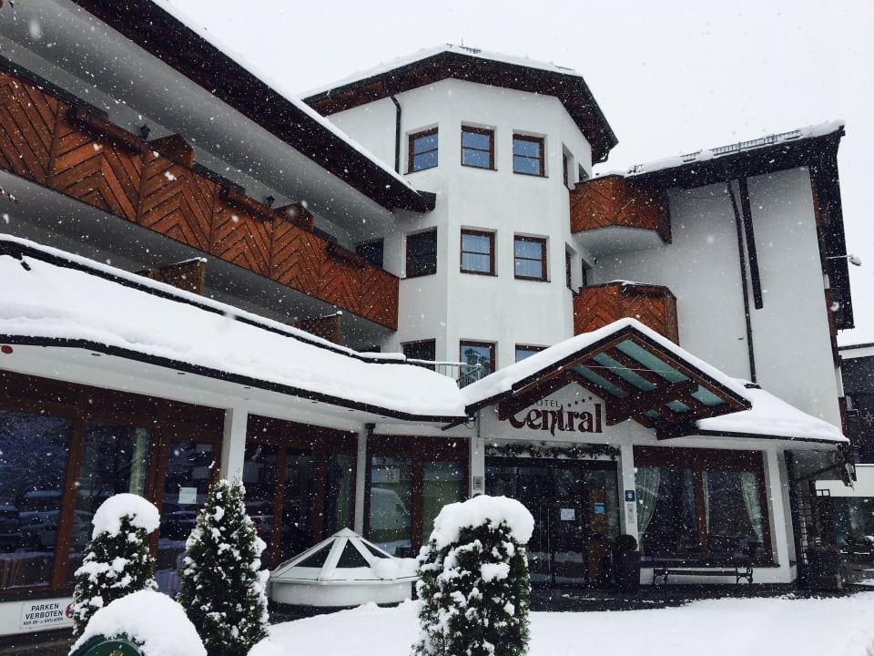 Außenansicht Hotel Central