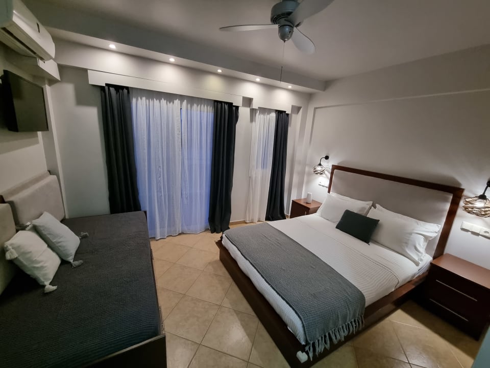 Zimmer GreenHill Holiday Suites Sarti