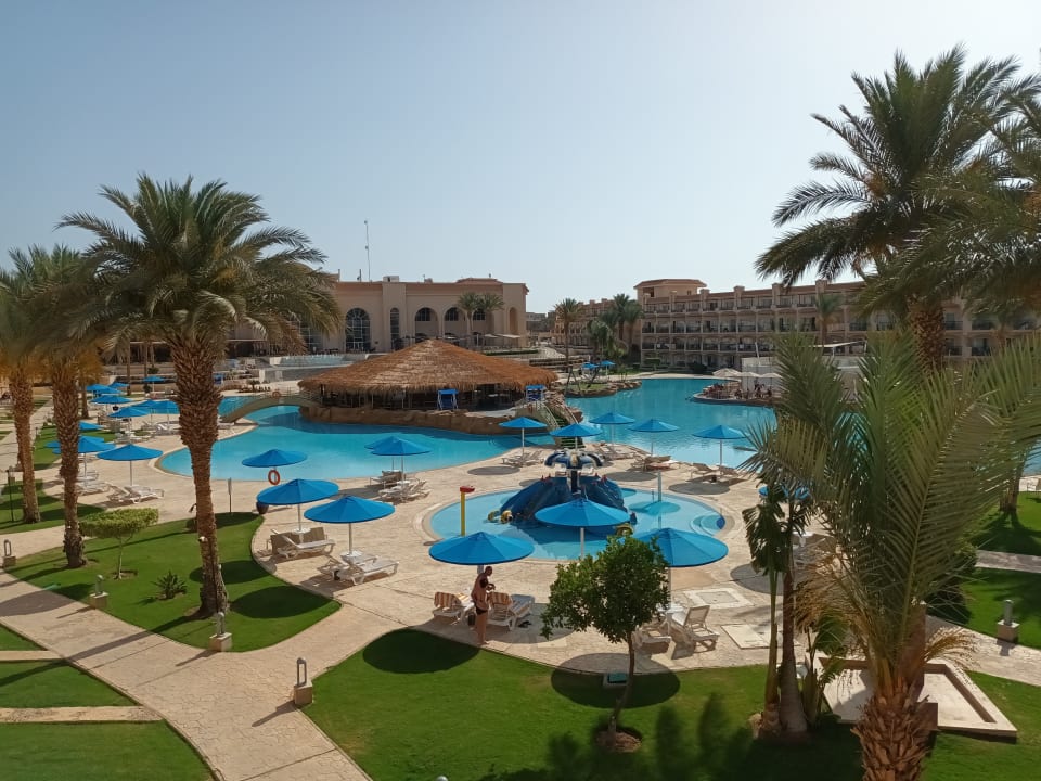 Pool Pyramisa Beach Resort Sahl Hasheesh