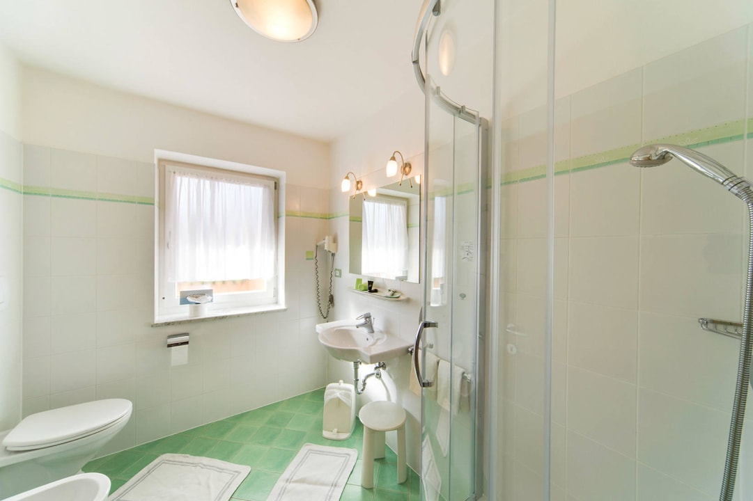 Badezimmer Garni-Hotel & Residence Rebhof