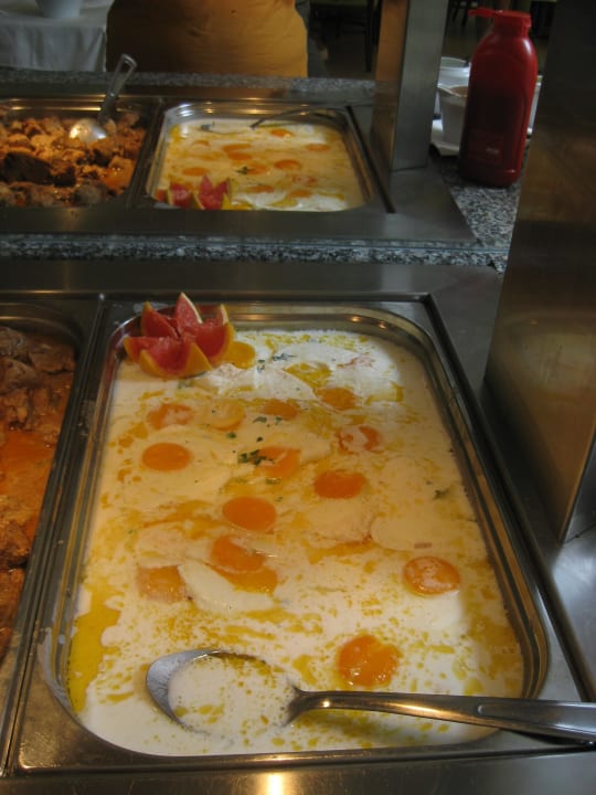 Eier in Milch? Park Hotel Golden Beach