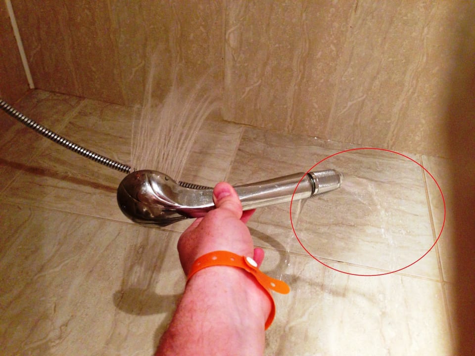 Techniker im Haus ? Hotel Hrizantema